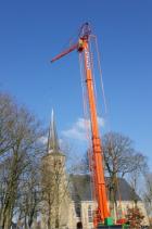 2016 Nijland - Nieuwe vlaggenmast voor toren Nicolaaskerk